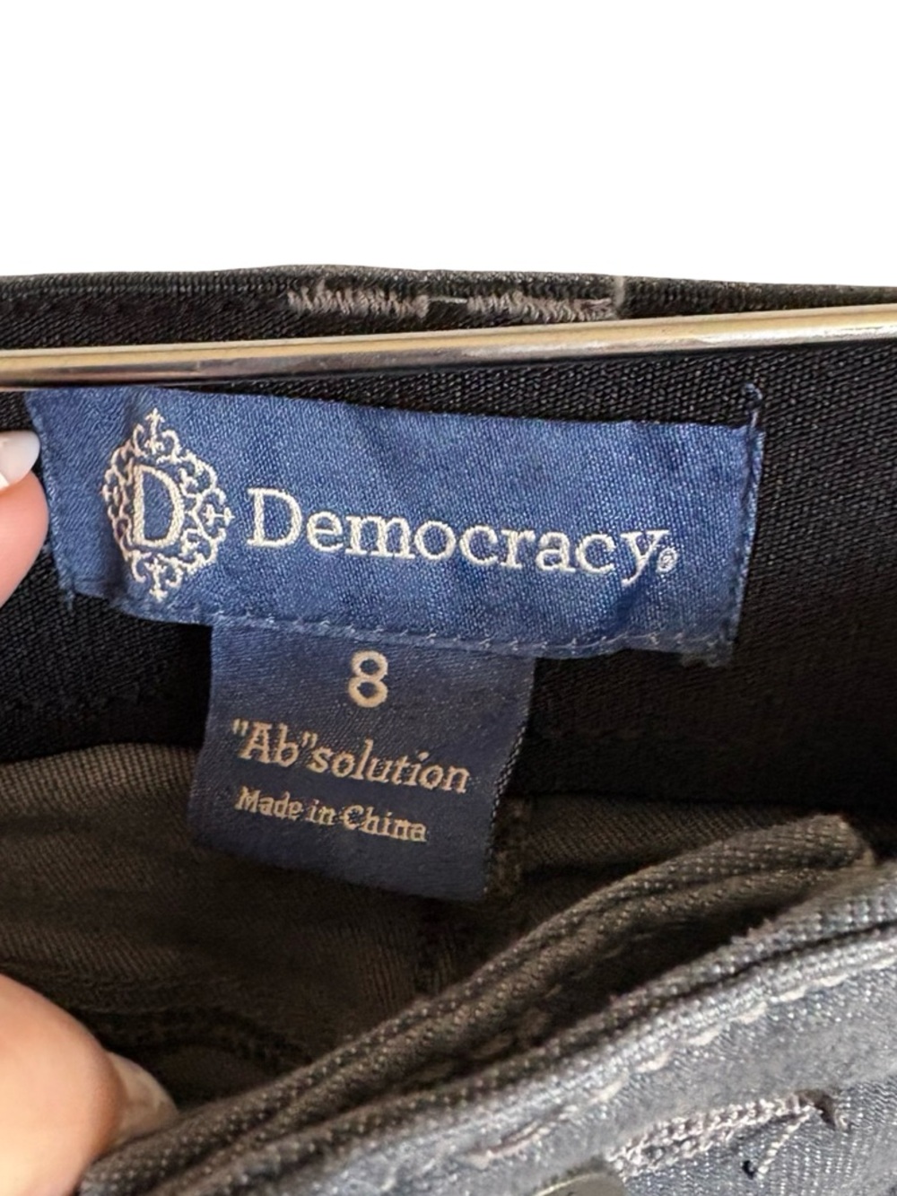 Democracy Gray Skinny Stretch Jeans - Picture 2 of 4